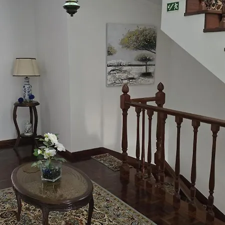 Nyaraló Gomes & Fortunato House Casais Brancos