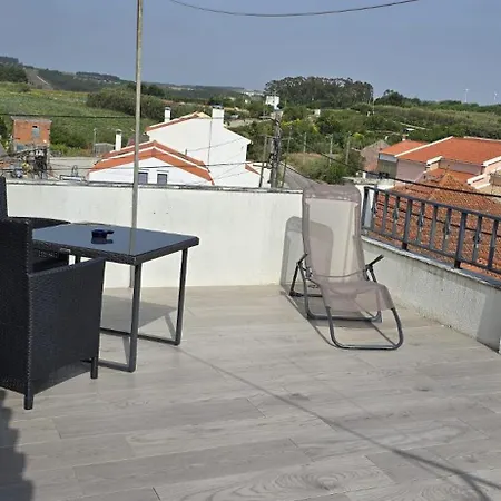 Nyaraló Gomes & Fortunato House Casais Brancos